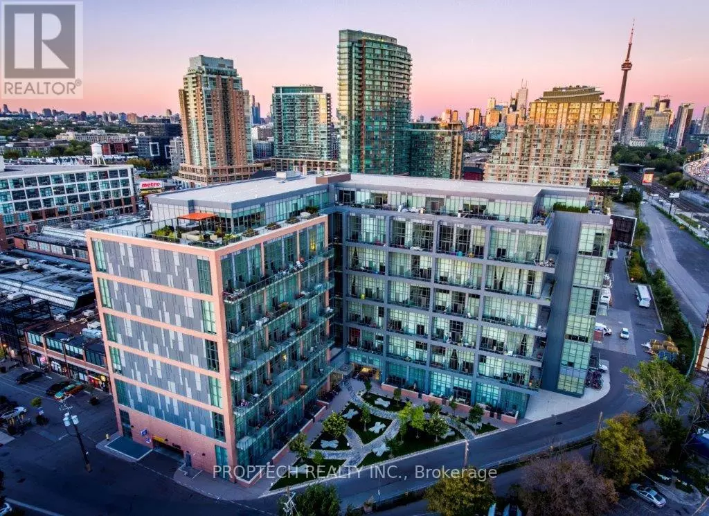 Toronto (niagara), ON M6K0B3,5 Hanna AVE #509