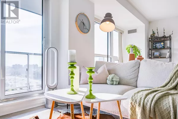 2015 Sheppard AVE East #904, Toronto (henry Farm), ON M2J0B3