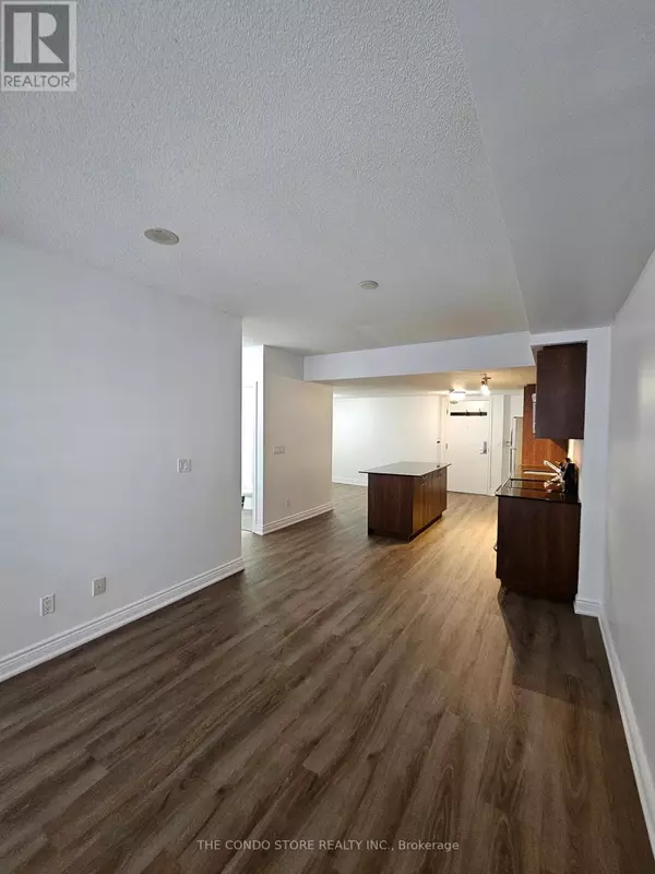 Toronto (niagara), ON M6K3R1,59 East Liberty ST #408