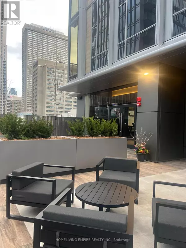11 Yorkville AVE #2212, Toronto (annex), ON M4W1L2