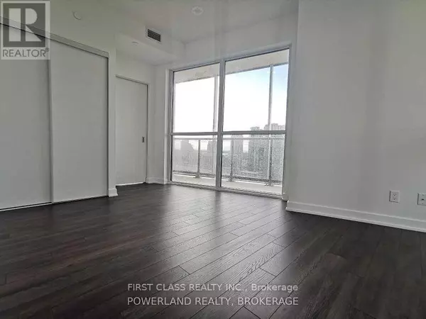 Toronto (niagara), ON M6K0C8,30 Ordnance ST #1802