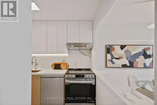 Toronto (annex), ON M4W3C8,914 Yonge ST #1604