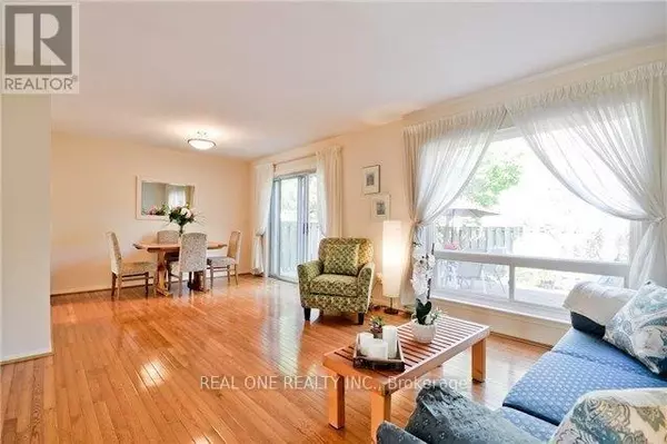 Toronto (hillcrest Village), ON M2H1G6,19 Liszt Gate #308