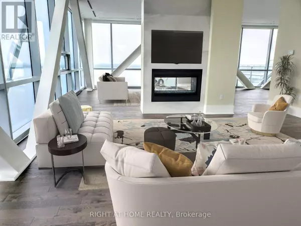 Toronto (waterfront Communities), ON M5E0A4,29 Queens Quay East #1304