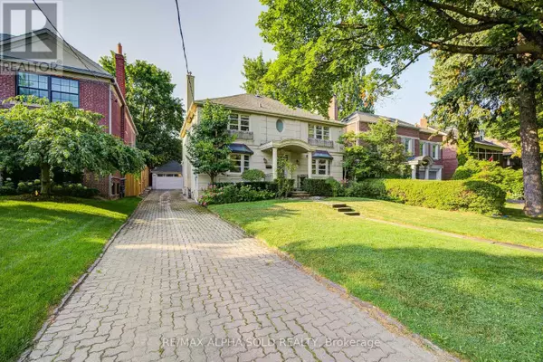 Toronto (forest Hill South), ON M5P1W3,3 SILVERWOOD AVENUE