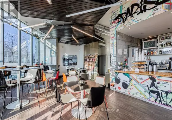 215 FORT YORK BOULEVARD, Toronto (waterfront Communities), ON M5V4A2