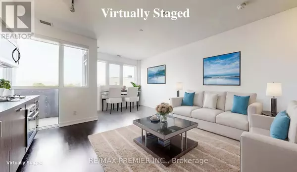Toronto (casa Loma), ON M5P0A2,501 St Clair AVE West #320