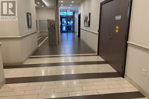 Toronto (englemount-lawrence), ON M6A2G5,35 Saranac BLVD #408