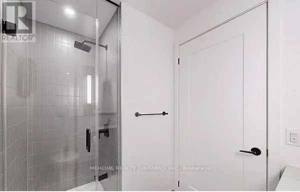 Toronto (regent Park), ON M5A0W7,5 South Defries ST South #312