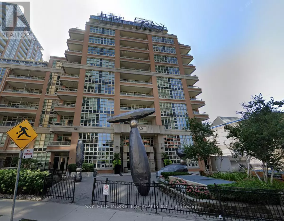 Toronto (niagara), ON M6K3R4,85 East Liberty ST #717