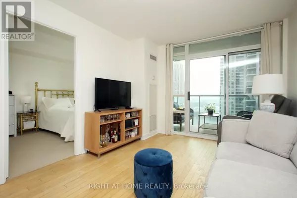 Toronto (willowdale East), ON M2N7J6,16 Harrison Garden BLVD #1507