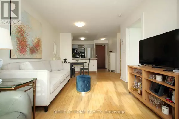 Toronto (willowdale East), ON M2N7J6,16 Harrison Garden BLVD #1507