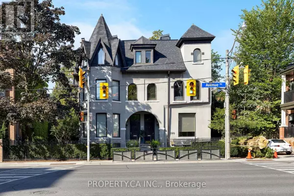 300 Avenue RD #5, Toronto (casa Loma), ON M4V2H1
