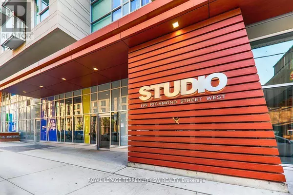 Toronto (waterfront Communities), ON M5V0H4,199 Richmond ST East #2202