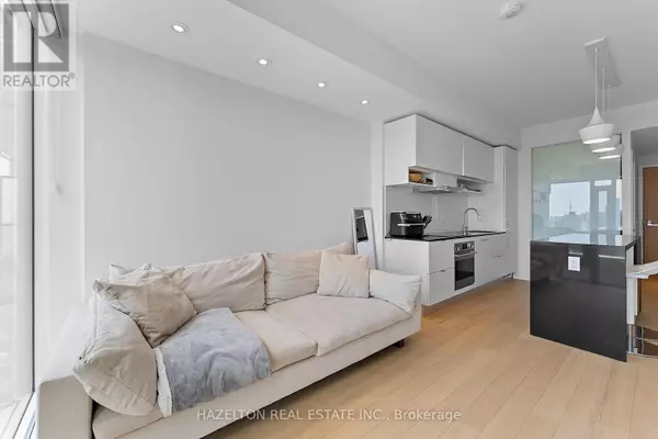 Toronto (mount Pleasant West), ON M4S0B1,5 Soudan AVE #2903