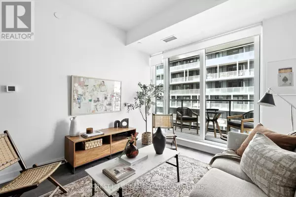 Toronto (regent Park), ON M5A0T1,35 Tubman AVE #718