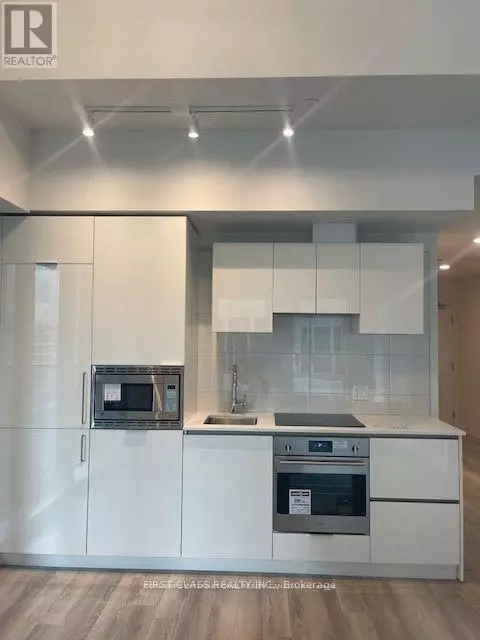 238 Simcoe ST #507, Toronto (university), ON M5T3B9