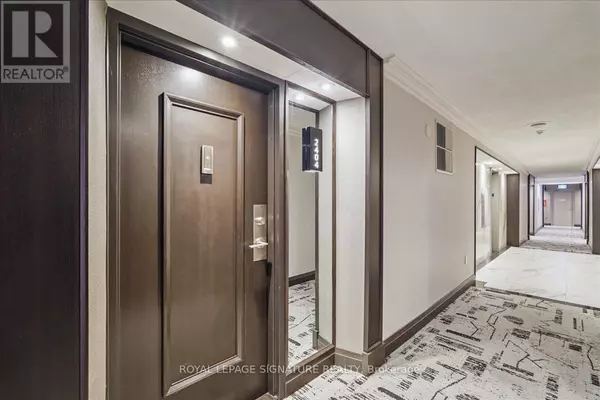 Toronto (hillcrest Village), ON M2H3N4,55 Skymark DR #2404