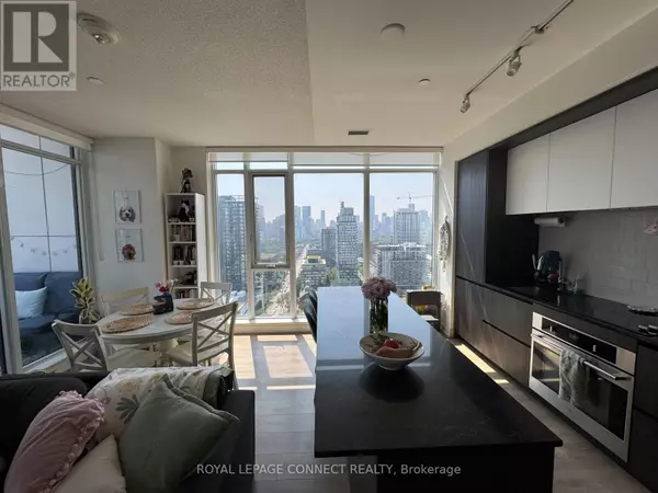 Toronto (regent Park), ON M5A0P8,225 SUMACH ST #2005