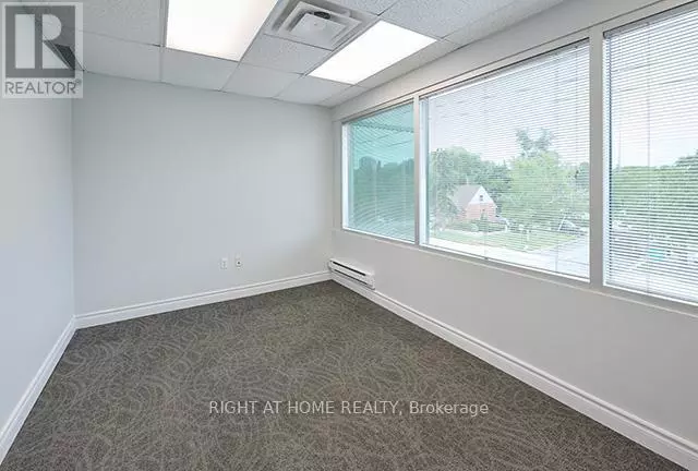 Toronto (willowdale East), ON M2N3A4,170 sheppard AVE East #303
