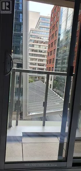 Toronto (bay Street Corridor), ON M5H0B1,70 Temperance ST #411
