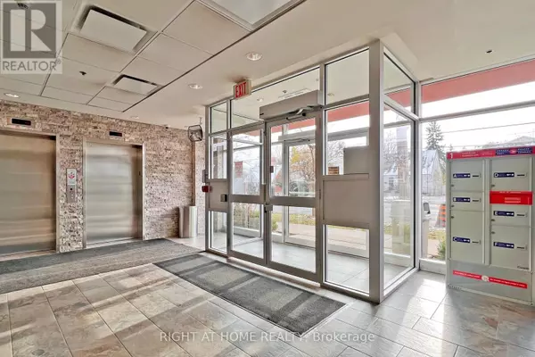 Toronto (newtonbrook West), ON M2R1M6,222 finch AVE West #217