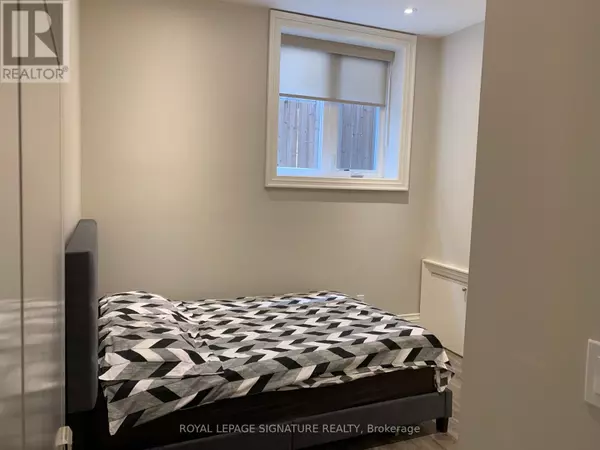 Toronto (willowdale East), ON M2N3K9,270 Hollywood AVE #Lower