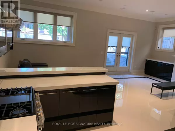 Toronto (willowdale East), ON M2N3K9,270 Hollywood AVE #Lower