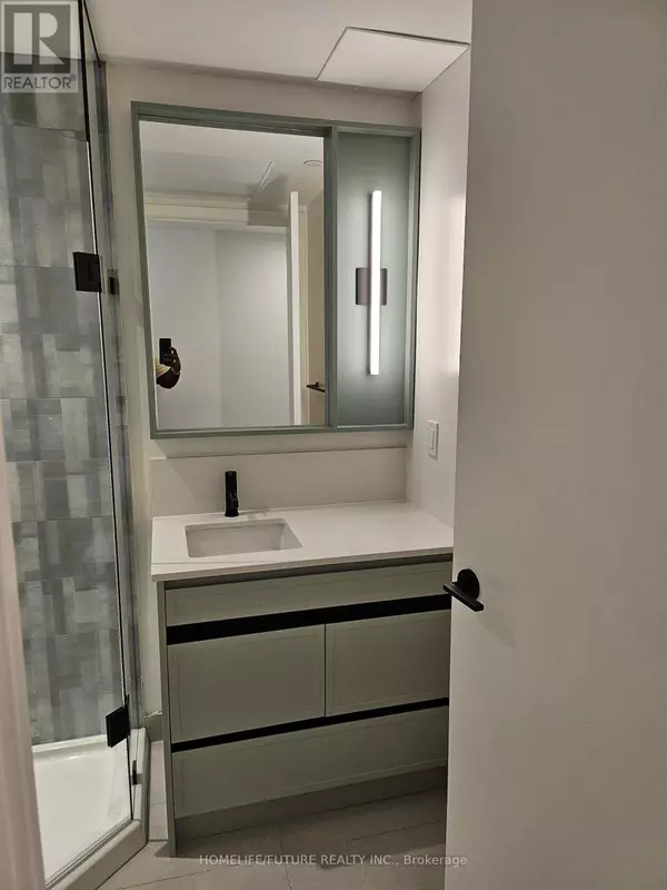 1200 Dundas ST #207, Toronto (trinity-bellwoods), ON M6J1X4