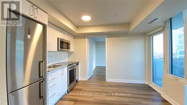 Toronto (clanton Park), ON M3H0E2,38 Monte Kwinter CT #1101