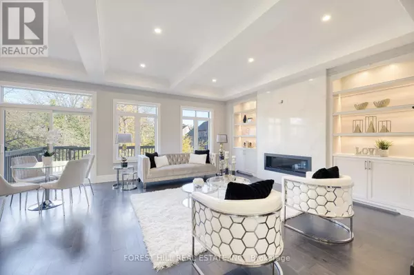 7 BECKY CHEUNG COURT, Toronto (newtonbrook East), ON M2M2E7