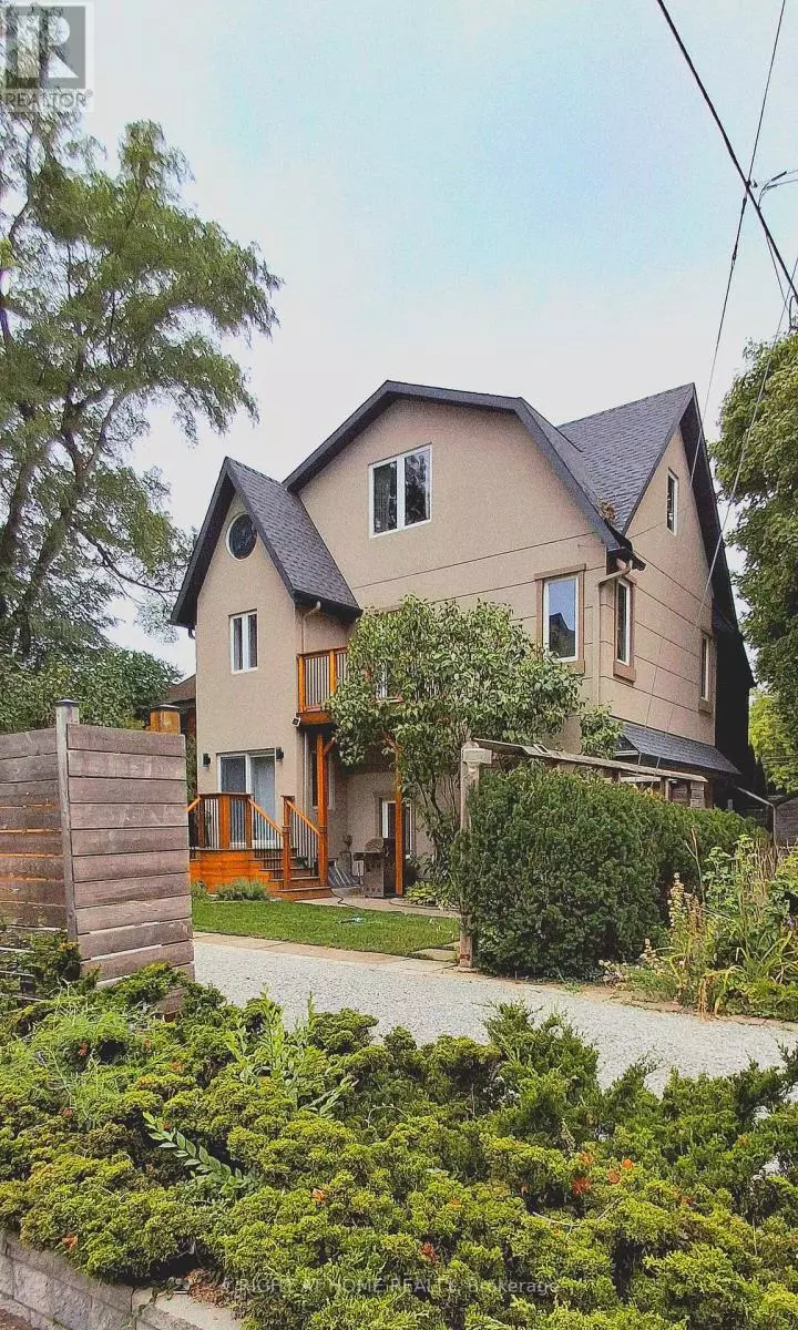 Toronto (bedford Park-nortown), ON M5N2W9,107 OTTER CRESCENT