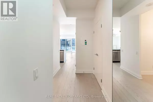 Toronto (mount Pleasant West), ON M4S0A2,83 Redpath AVE #1509