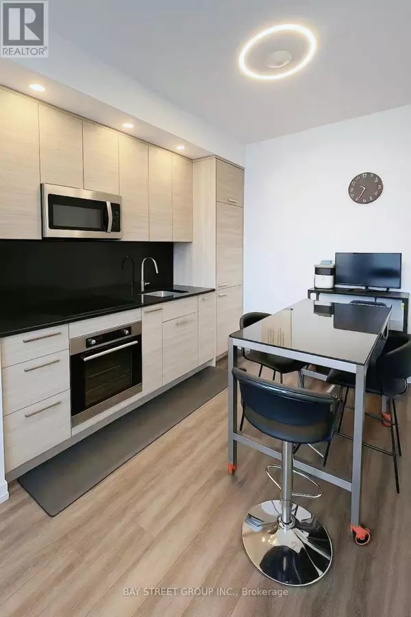 Toronto (willowdale West), ON M2N0L2,75 Canterbury PL #1206