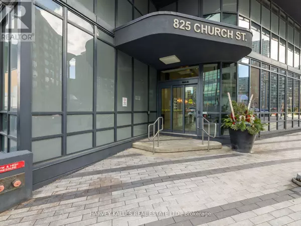 Toronto (annex), ON M4W3Z4,825 Church ST #PH205