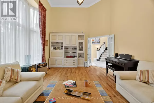 Toronto (st. Andrew-windfields), ON M2L2L6,84 TRUMAN ROAD