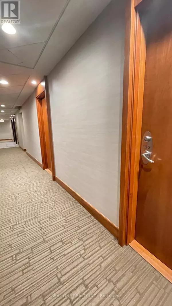 Toronto (waterfront Communities), ON M5V3K8,500 Queens Quay West #105W