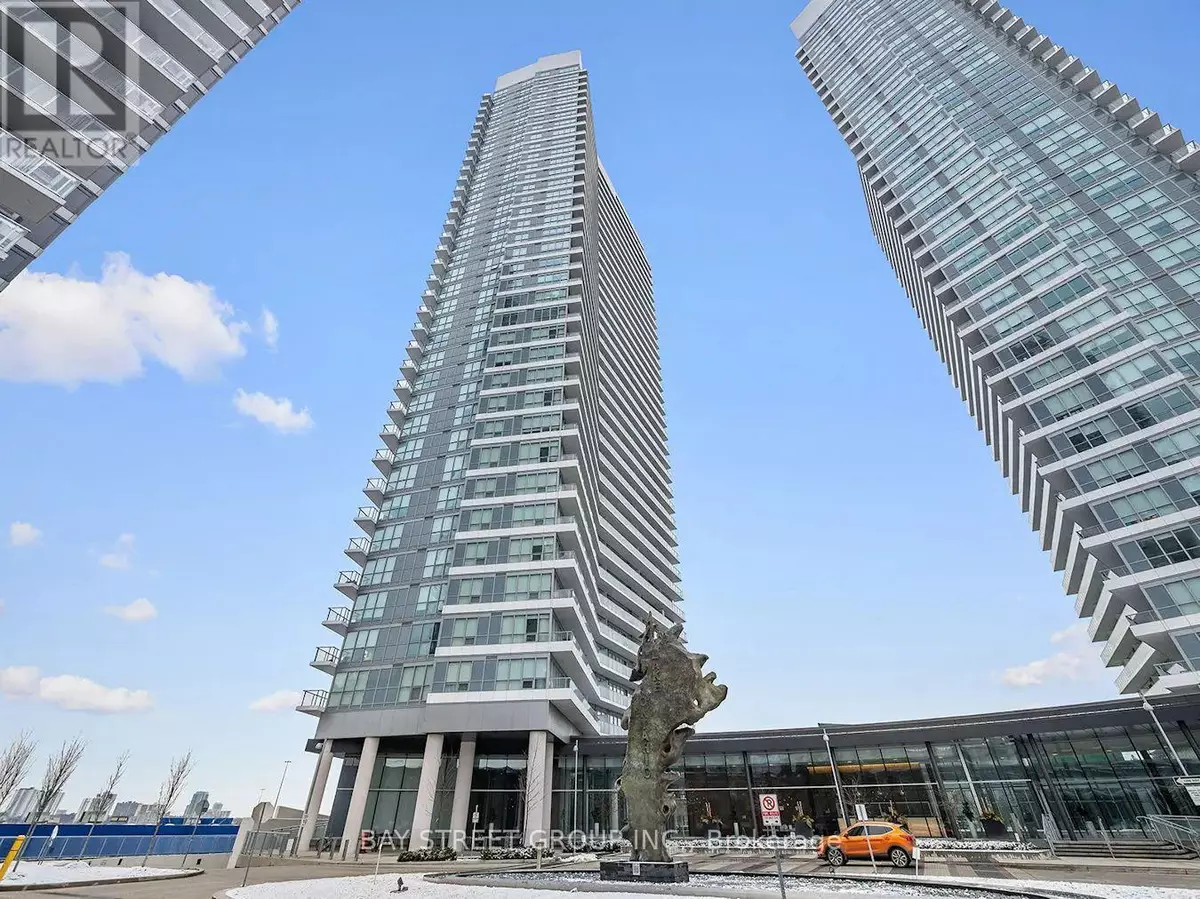 Toronto (bayview Village), ON M2K0E4,117 Mcmahon DR #311
