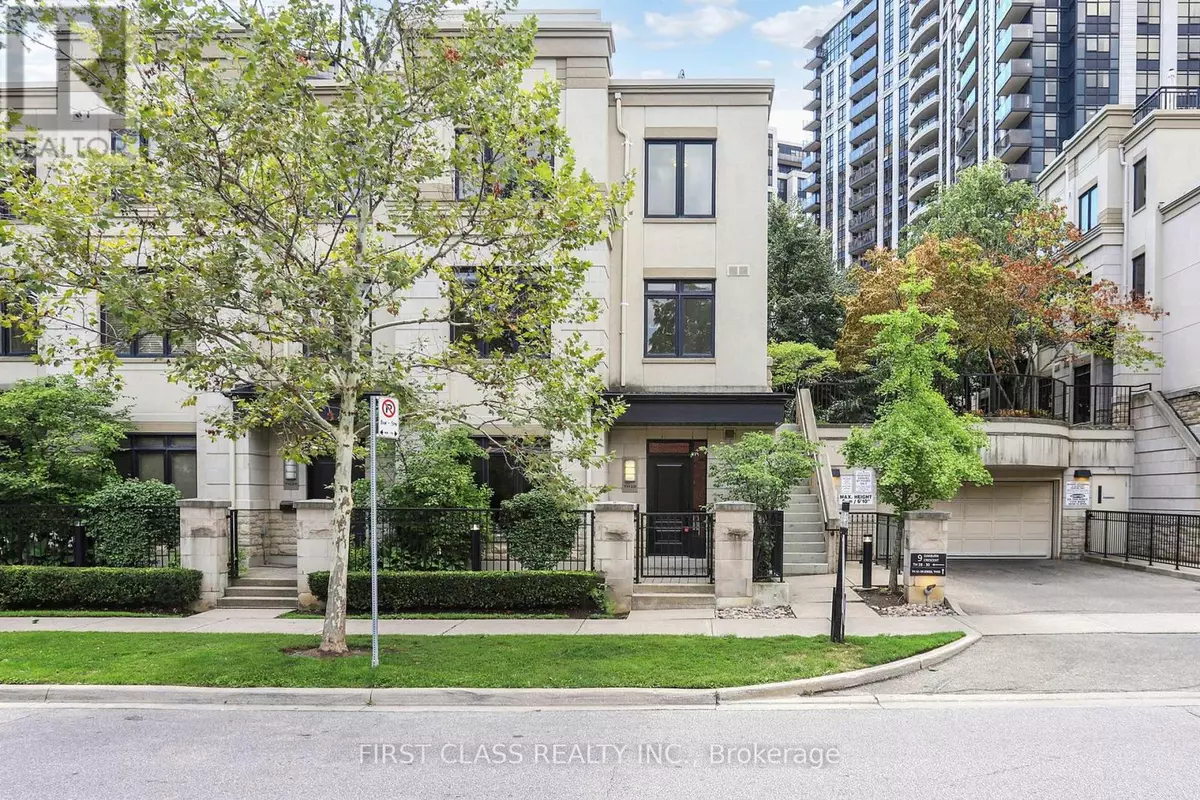 Toronto (willowdale East), ON M2N2T5,9 Oakburn CRES #TH 28