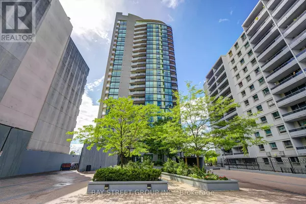 Toronto (newtonbrook West), ON M2M0B1,5740 Yonge ST #1003