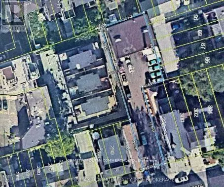 Toronto (dufferin Grove), ON M6K2M4,296 BROCK AVENUE