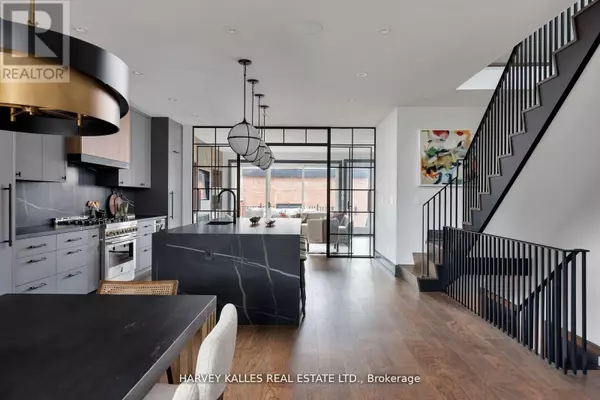 498 ROXTON ROAD, Toronto (palmerston-little Italy), ON M6G3R4