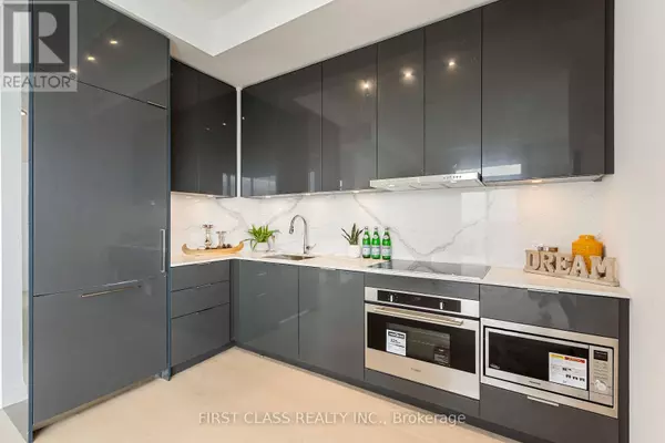 Toronto (newtonbrook East), ON M2M0B9,8 Olympic Garden DR #S3504