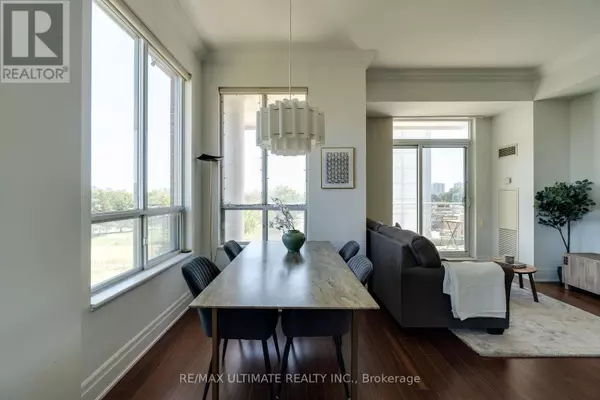 Toronto (newtonbrook West), ON M2R3Y4,777 STEELES AVE West #LPH9