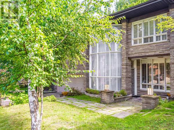 15 RIDELLE AVENUE, Toronto (forest Hill North), ON M6B1H5