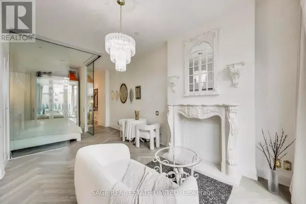 Toronto (annex), ON M5R0B4,155 Yorkville AVE #320