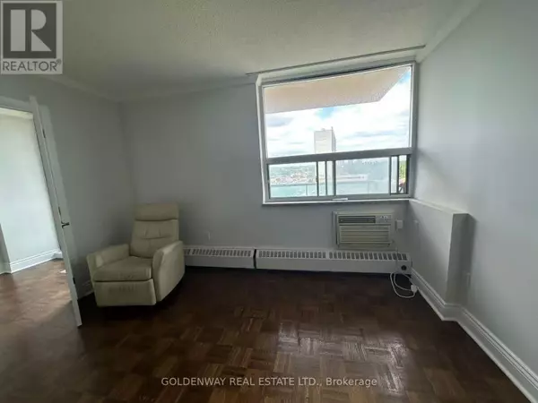 Toronto (newtonbrook East), ON M2M3V8,5949 Yonge ST #802