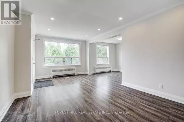 Toronto (humewood-cedarvale), ON M6C1S8,11 Markdale AVE #1