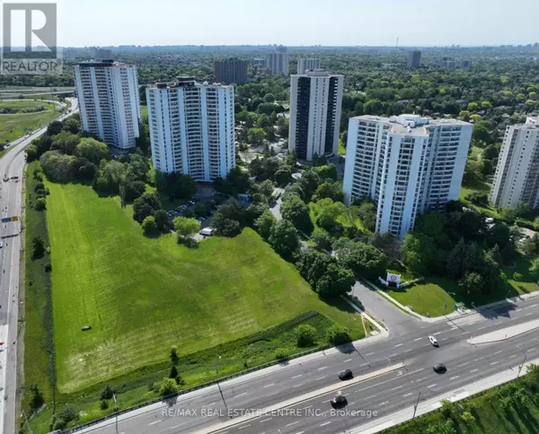 150 Graydon Hall DR #209, Toronto (parkwoods-donalda), ON M3A3B3