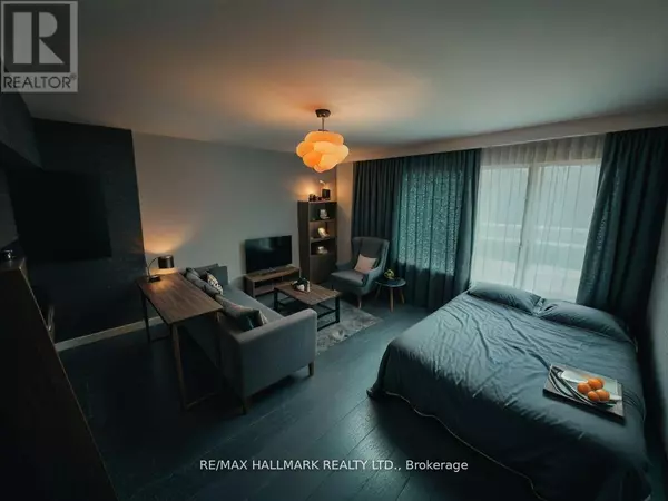 Toronto (forest Hill South), ON M4V1X8,21 Thelma AVE #103